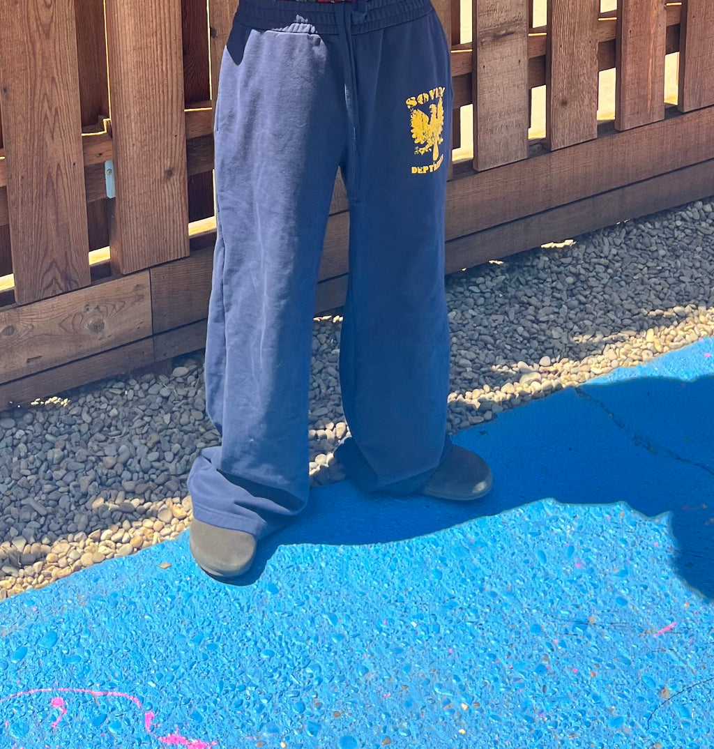 Revire sweats